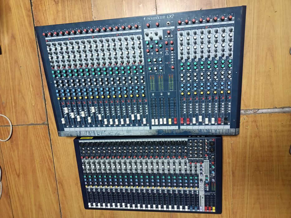 Пассивные Микшерные пульты Soundcraft LX7 II и Soundcraft MFXi 20