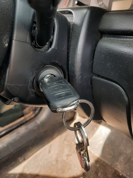 Contact + cheie Passat b5.5 / Skoda Superb 1