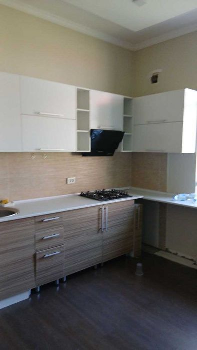 Коттеж 6 сотых Мотрит кургони 175000 уе