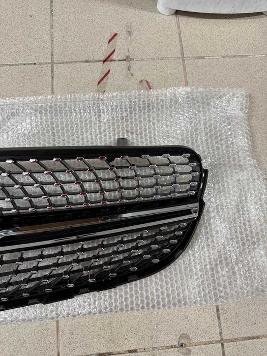 Grila Mercedes GLC X253 C253 compatibila cu GLC (15-18) Diamond Design