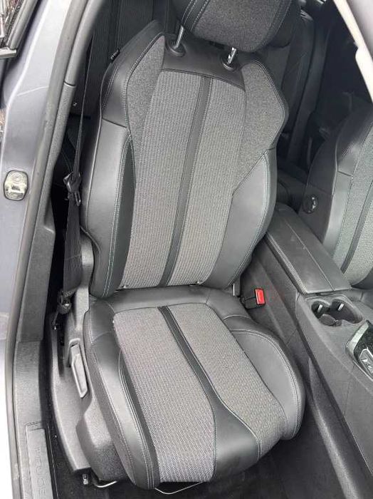 Interior Piele / Textil Peugeot 3008 Facelift 2020 - 2022 Scaune și Banchetă