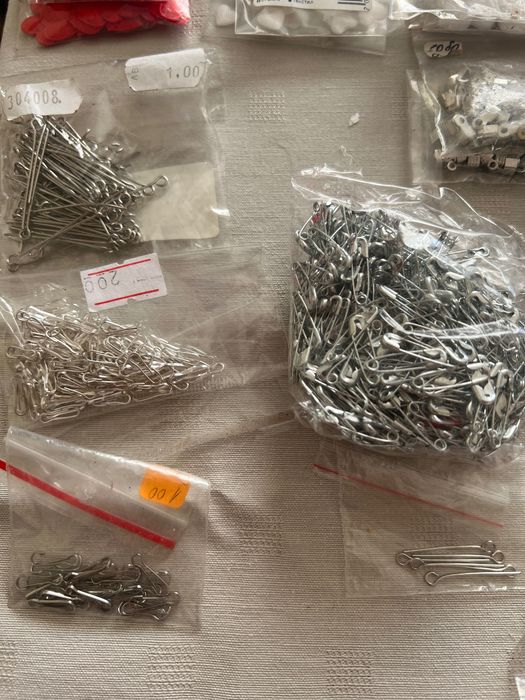 Материали за изработка на мартеници