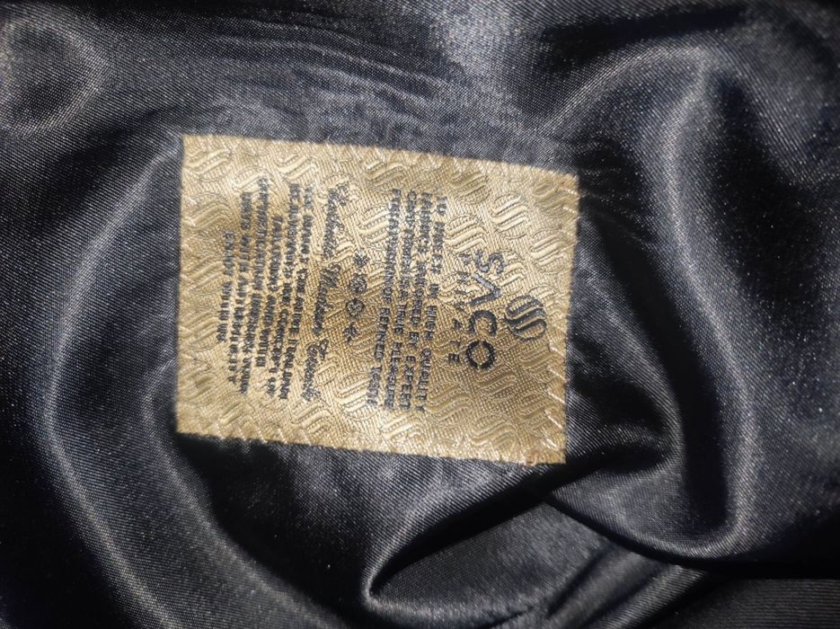 Erkaklar kostyumi va shim