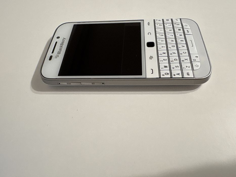 Blackberry classic Q20