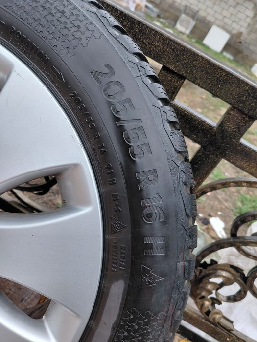 Диски с шинами R16  Continental Winter contact