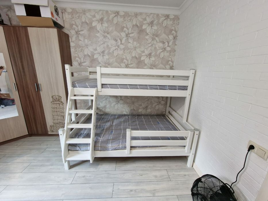 Двухэтажная детская кровать