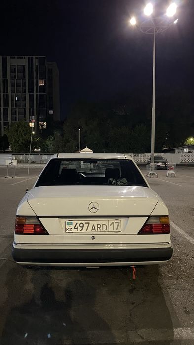 Продам мерседес W124, 1991 года