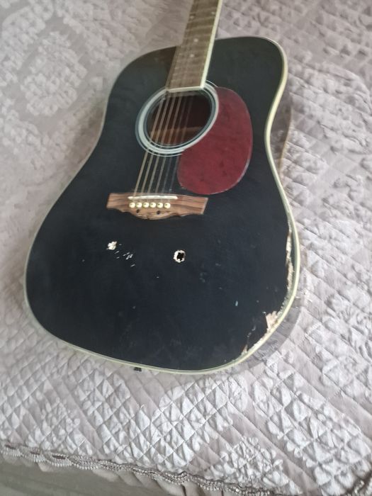 Продам Грогу персонаж, гитара