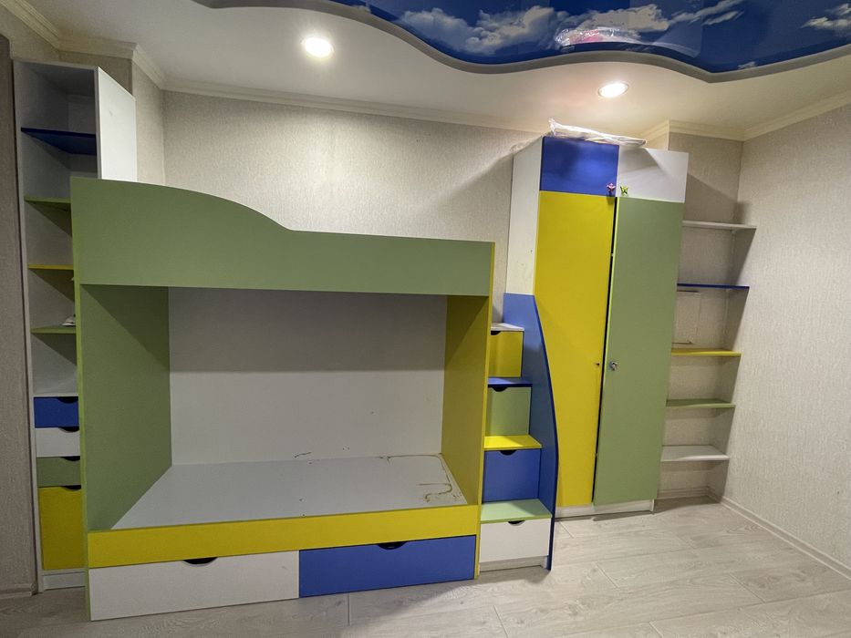 Детский гарнитур