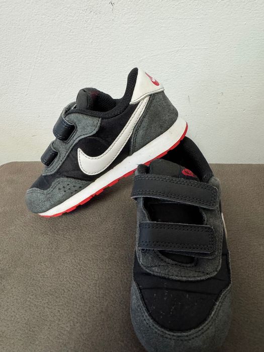 Nike marimea 26 in conditii bune.