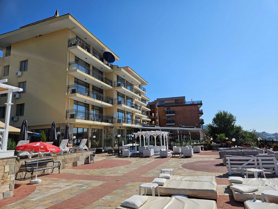 Продава се Двустаен апартамент в Свети Влас - 80 кв.м за 1000 €/кв.м - Снимка #23