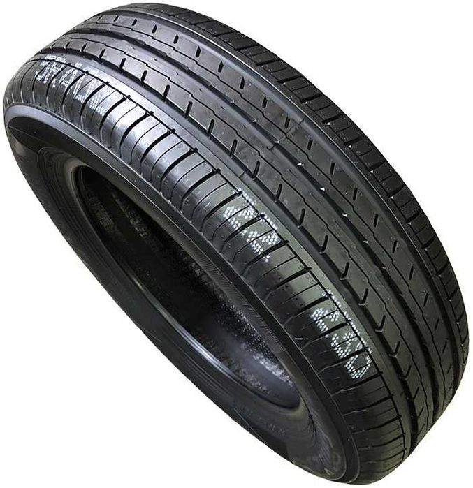 Yokohama BluEarth-ES ES32 215/55 R17 94 V