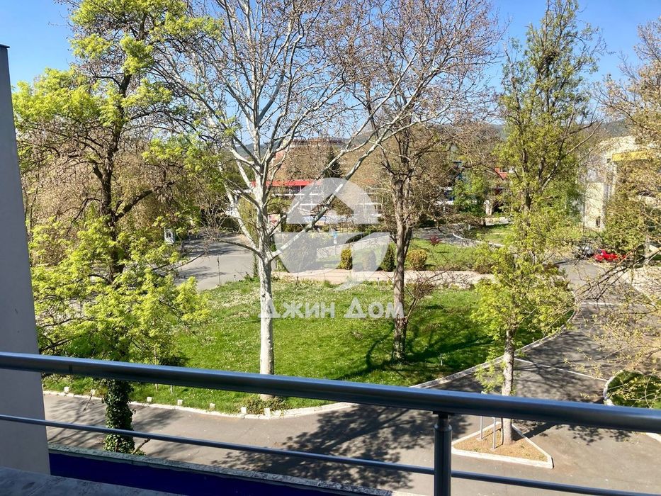 Продава се Двустаен апартамент в к.к. Слънчев бряг - 75 кв.м за 1174 €/кв.м - Снимка #11