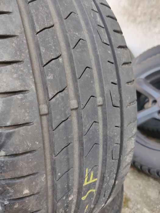 Anvelope vară 225/40/R18
