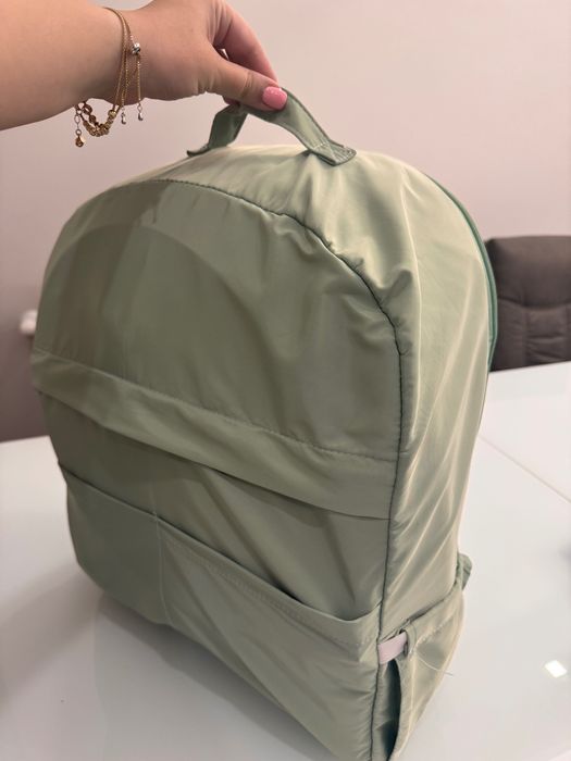 Бебешко гнездо - със сенник и раничка