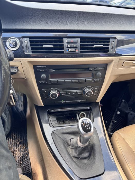 Dezmembrez BMW 320D N47D20C 177cp