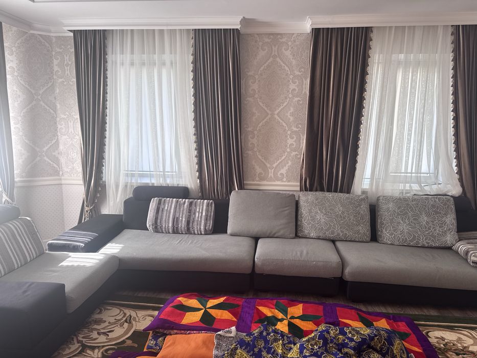 Продам диван в хорошем качестве