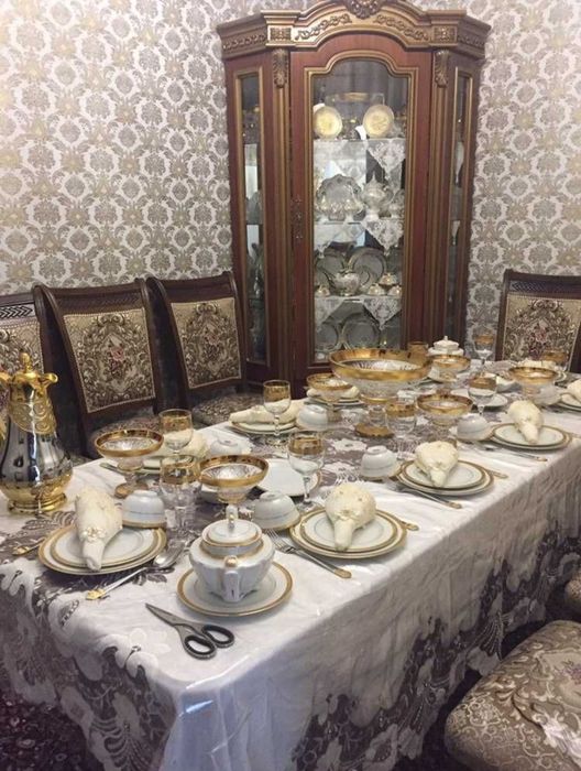 Продаётся участок М.Ашрафи ор Самарканд кафе