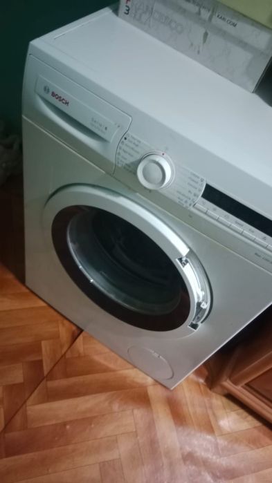 Продам стиральную машину Bosch Бош