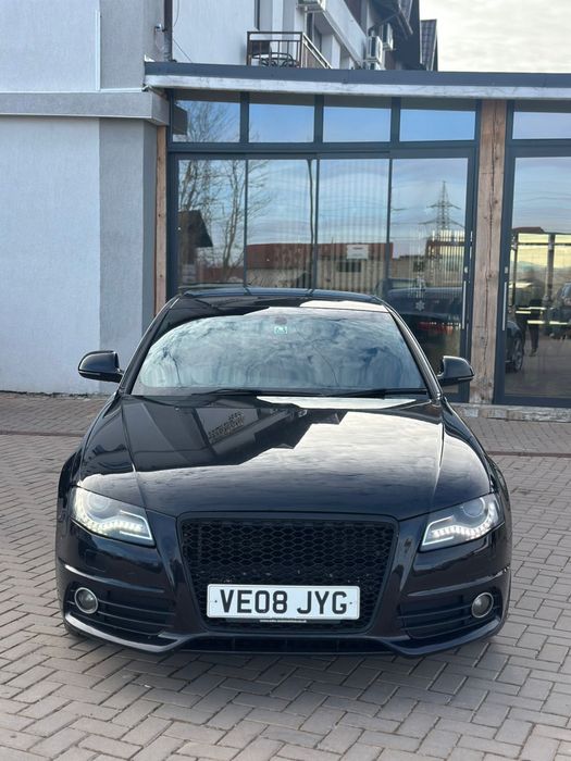 Dezmembrez Audi a4 B8 2.0 S line