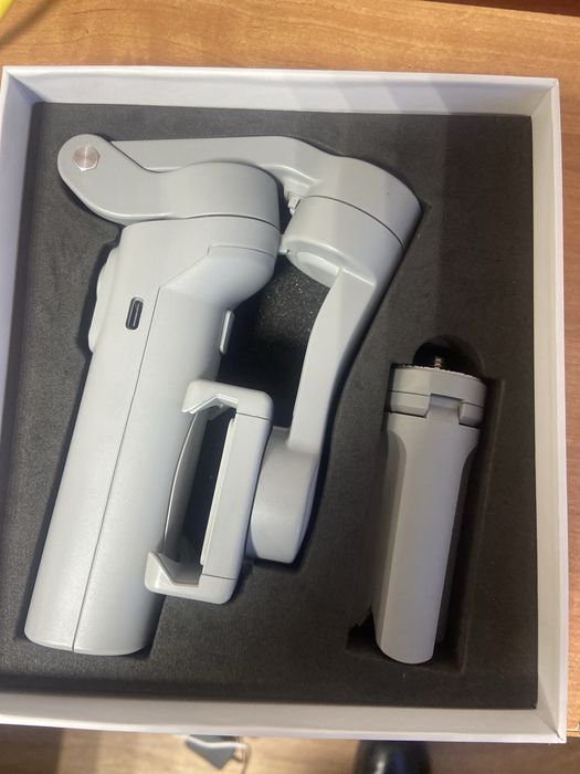 3-Axis. Handheld Gimbal