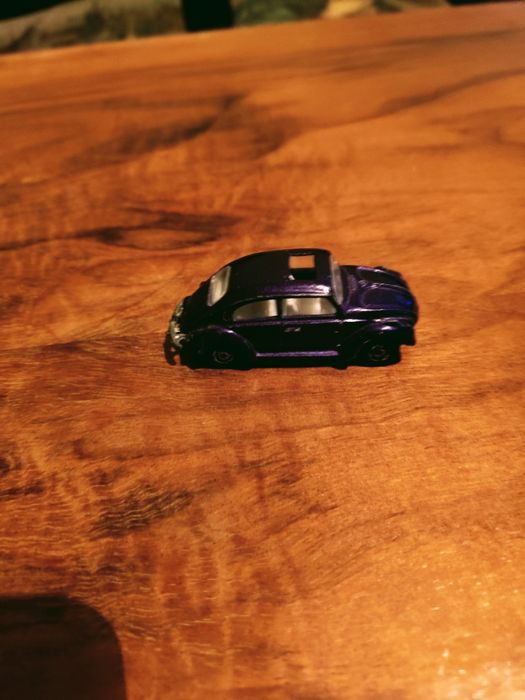 Лот от различни детски колички пластмасови и метални...