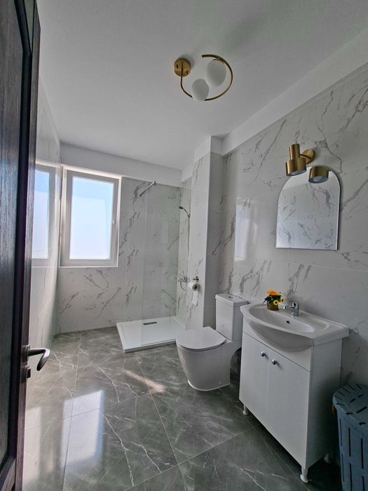 Direct proprietar ofer spre închiriere apartament  de 2 camere  in Otopeni