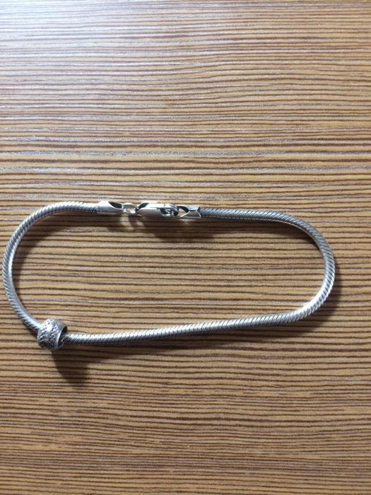 Браслет на руку Пандора