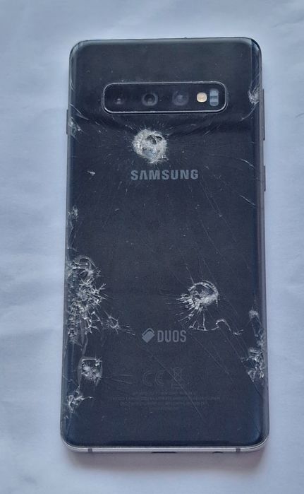 Samsung  S10 ,  placa bună