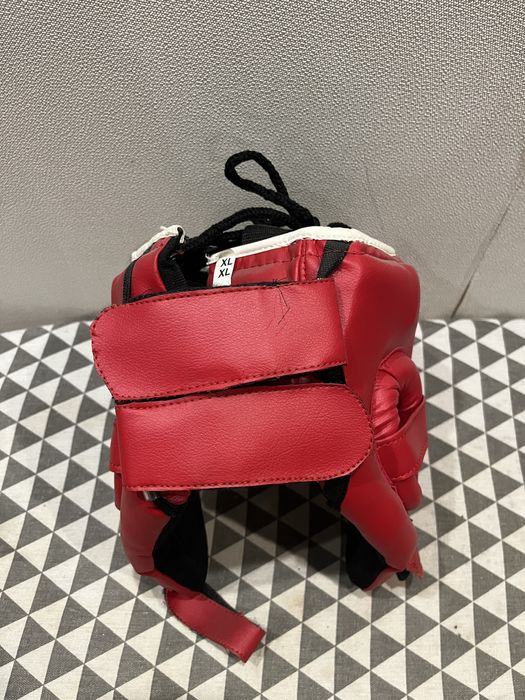 Боксерский шлем Everlast