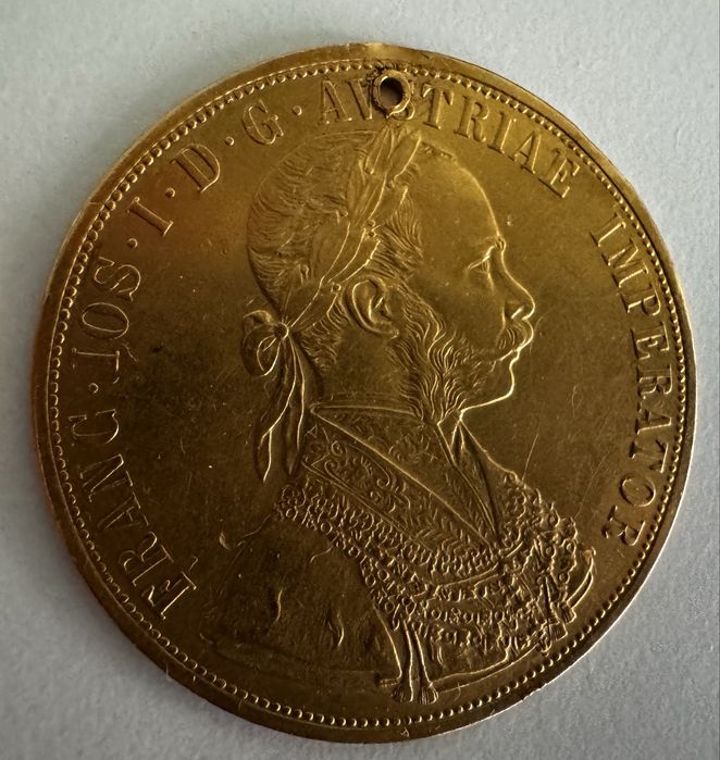 Златни монети