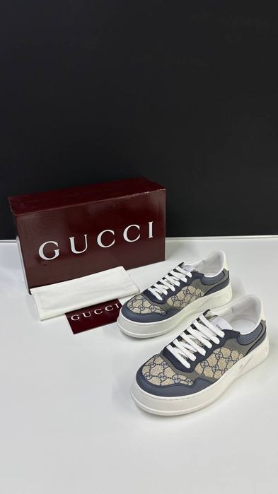 Snekers Gucci Top