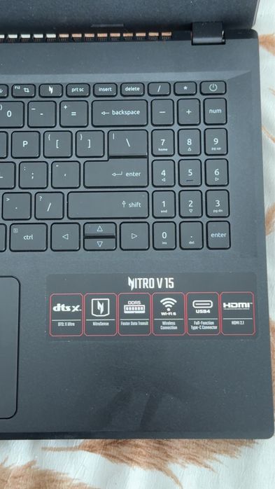 Laptop Acer v15 rtx 3050 rayzen 5