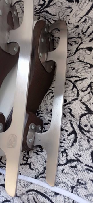 Фигурные коньки Salsa Elegant, р. 38