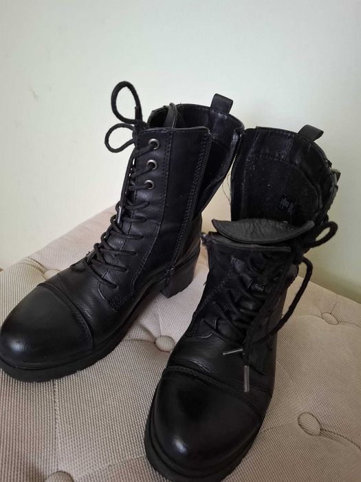 ghete negre dama marimea 37