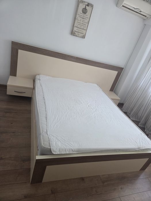 Vand pat, saltea si comoda cu oglinda