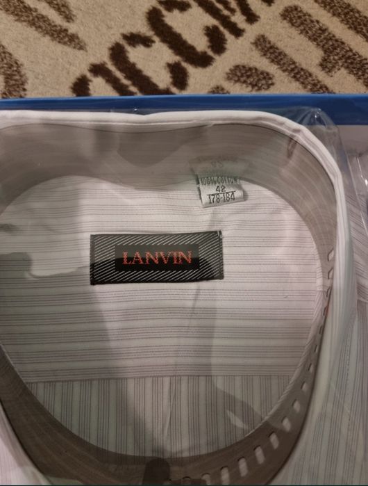 Новые рубашки разные