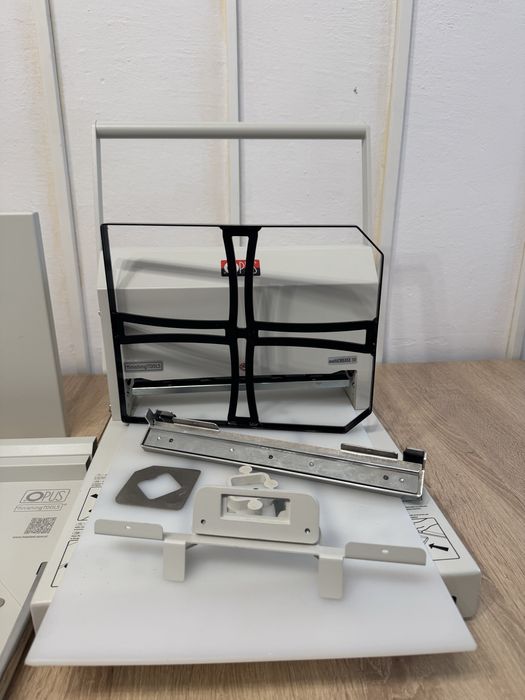 Оборудване за фотоалбуми – OPUS