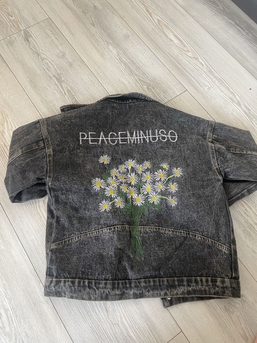 Продам вещи джинсы на девочку 6-8 лет