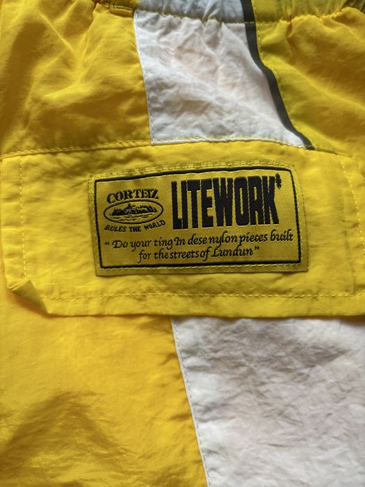 Corteiz spring shorts 2 цвята