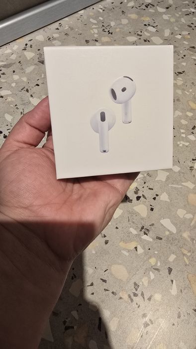 Casti Airpods 4 ANC