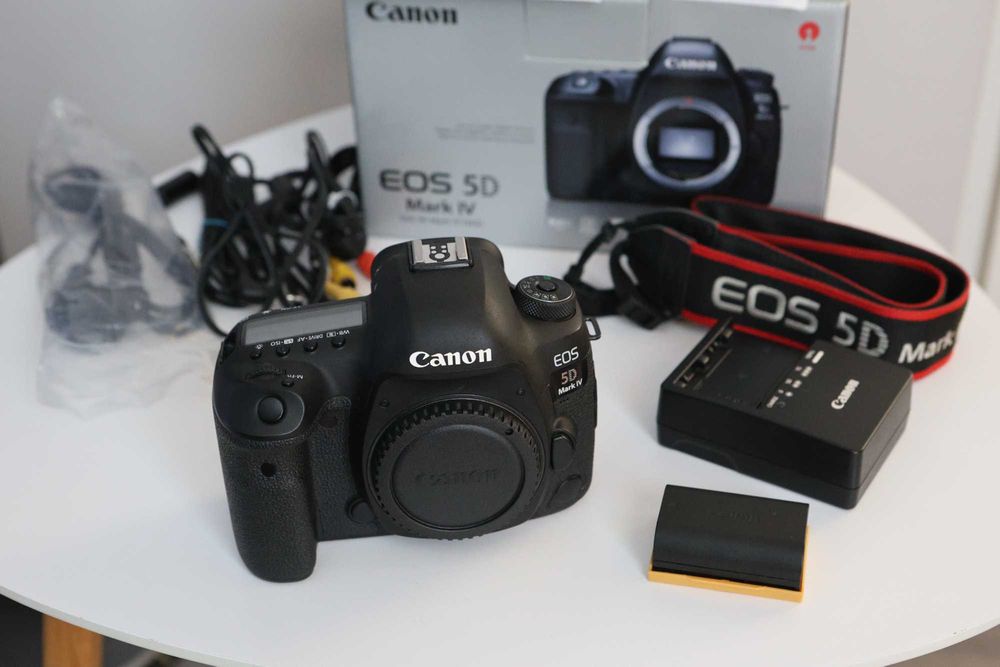Canon EOS 5D Mark IV