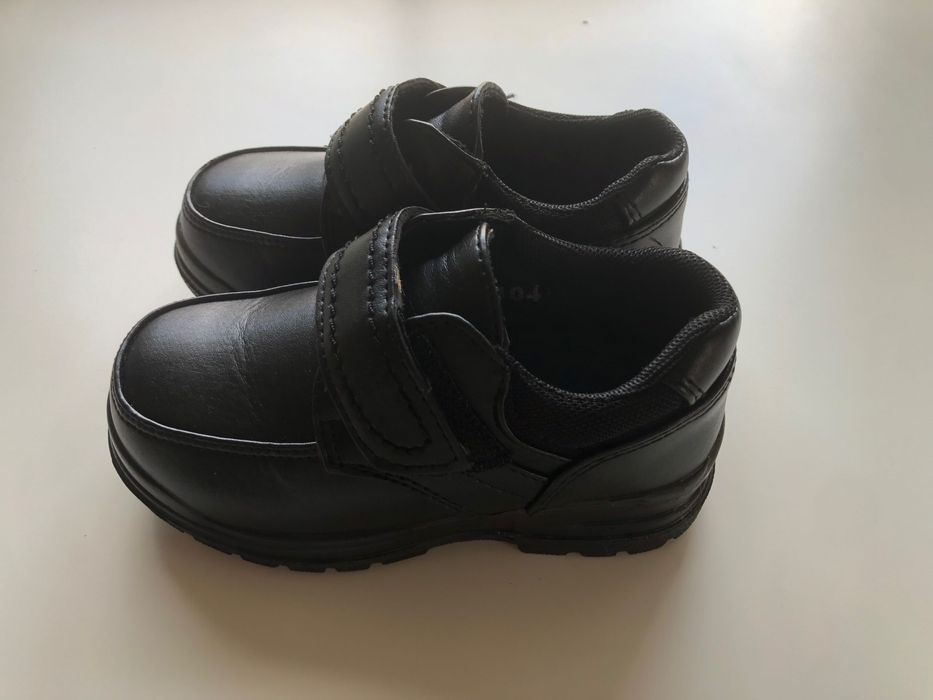 НОВИ Кожени обувки за момченце от Англия