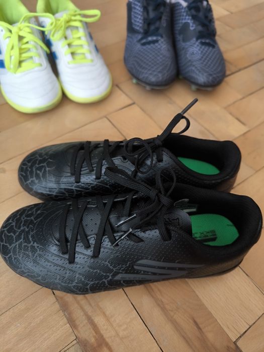 Детски Футболни обувки