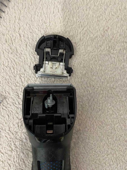 Masina Aparat de tuns ras Phillips HC5630 / 15