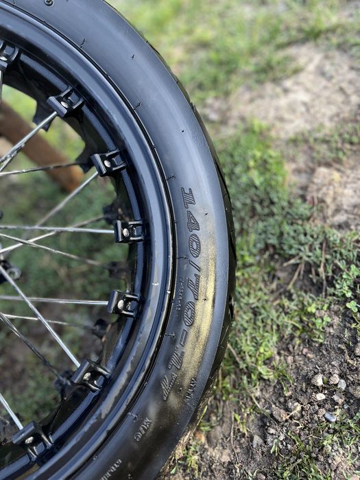 Мотарды шосейные колеса