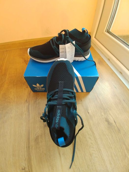 Страхотни кецове Adidas