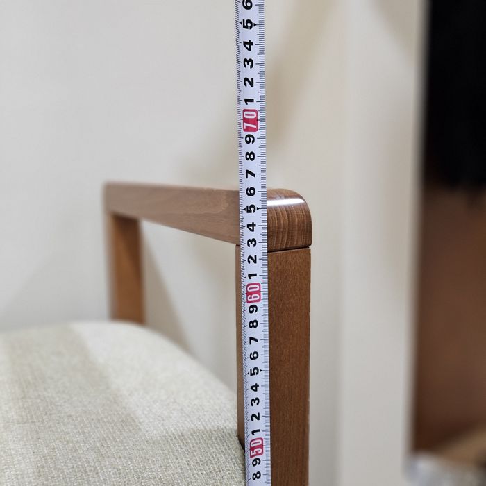 Портманто със седалка