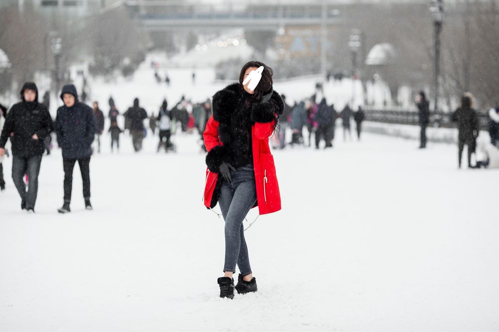 Продам красную парку