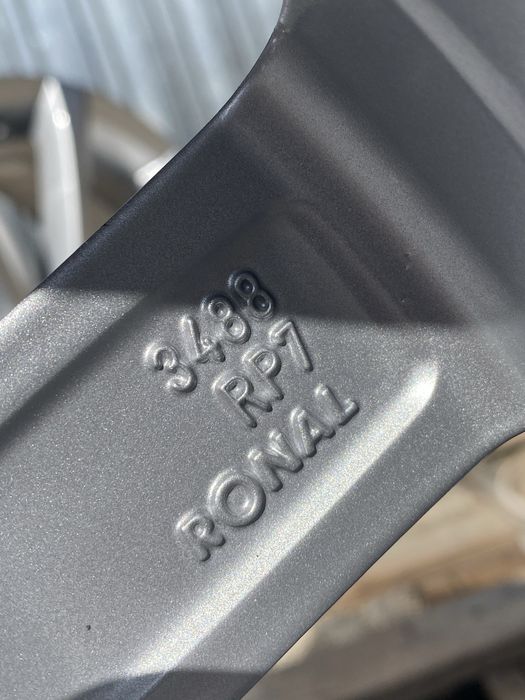 17 цола 5 х 112 мм Фолксваген Пасат , Голф , Туаран , VW